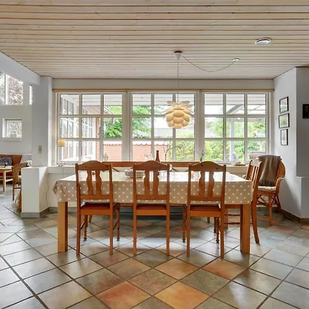 Radojka - 75m From The Sea By Interhome *