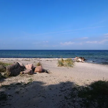 Prázdninový dům Radojka - 75m From The Sea By Interhome